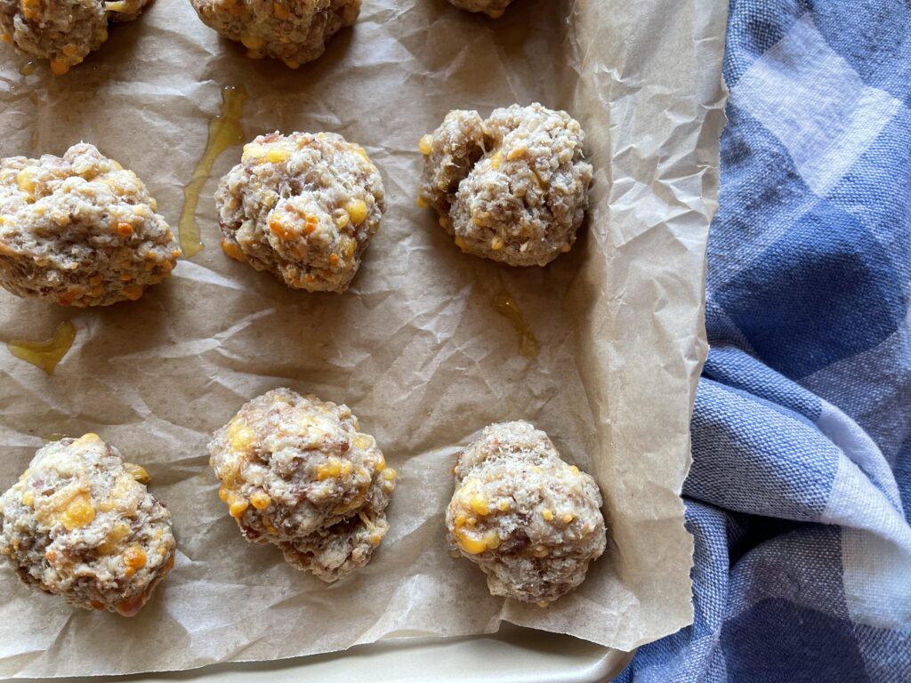 easy einkorn sausage balls on a baking pan